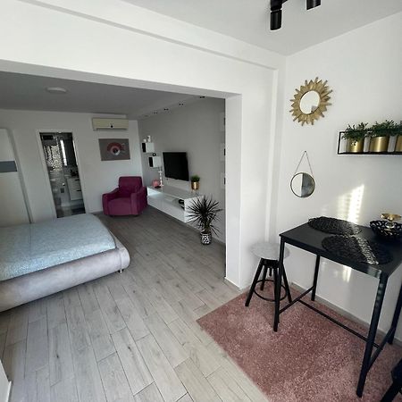 Modern Apartments Makarska Eksteriør billede